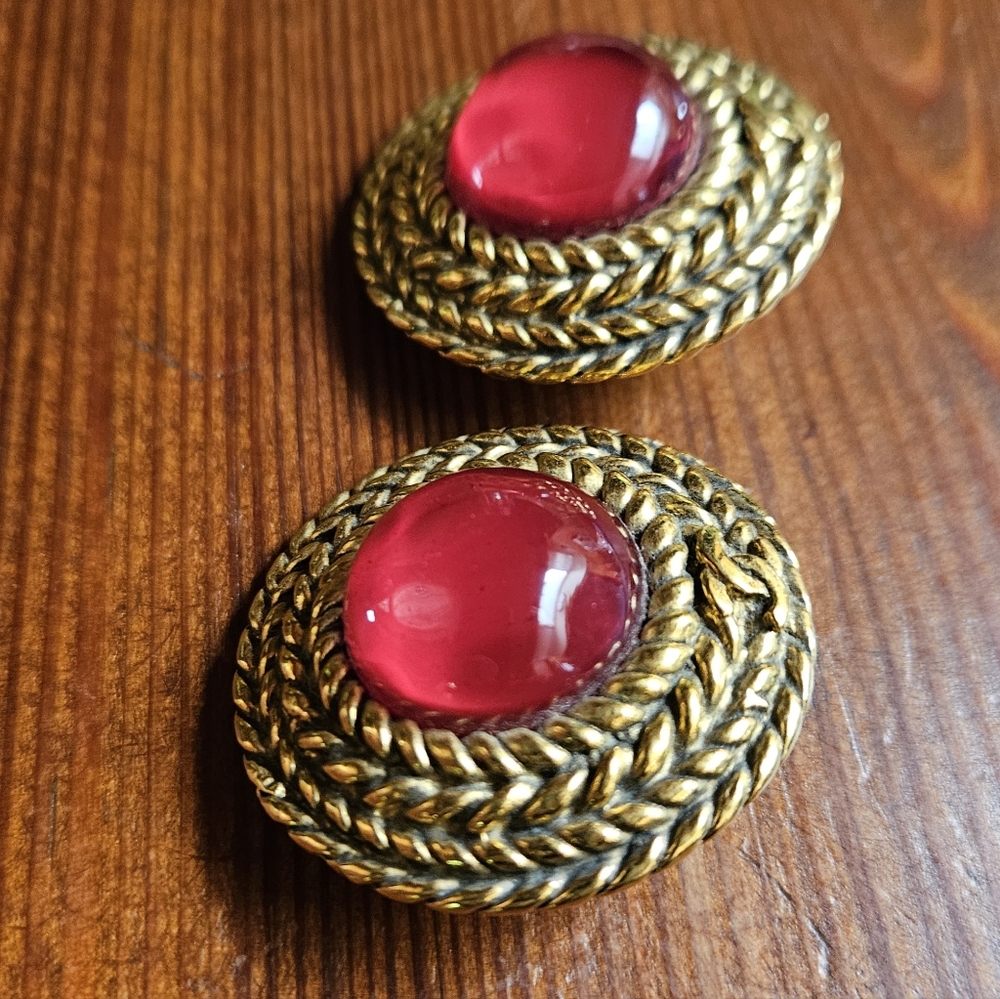 CHANEL vintage earrings